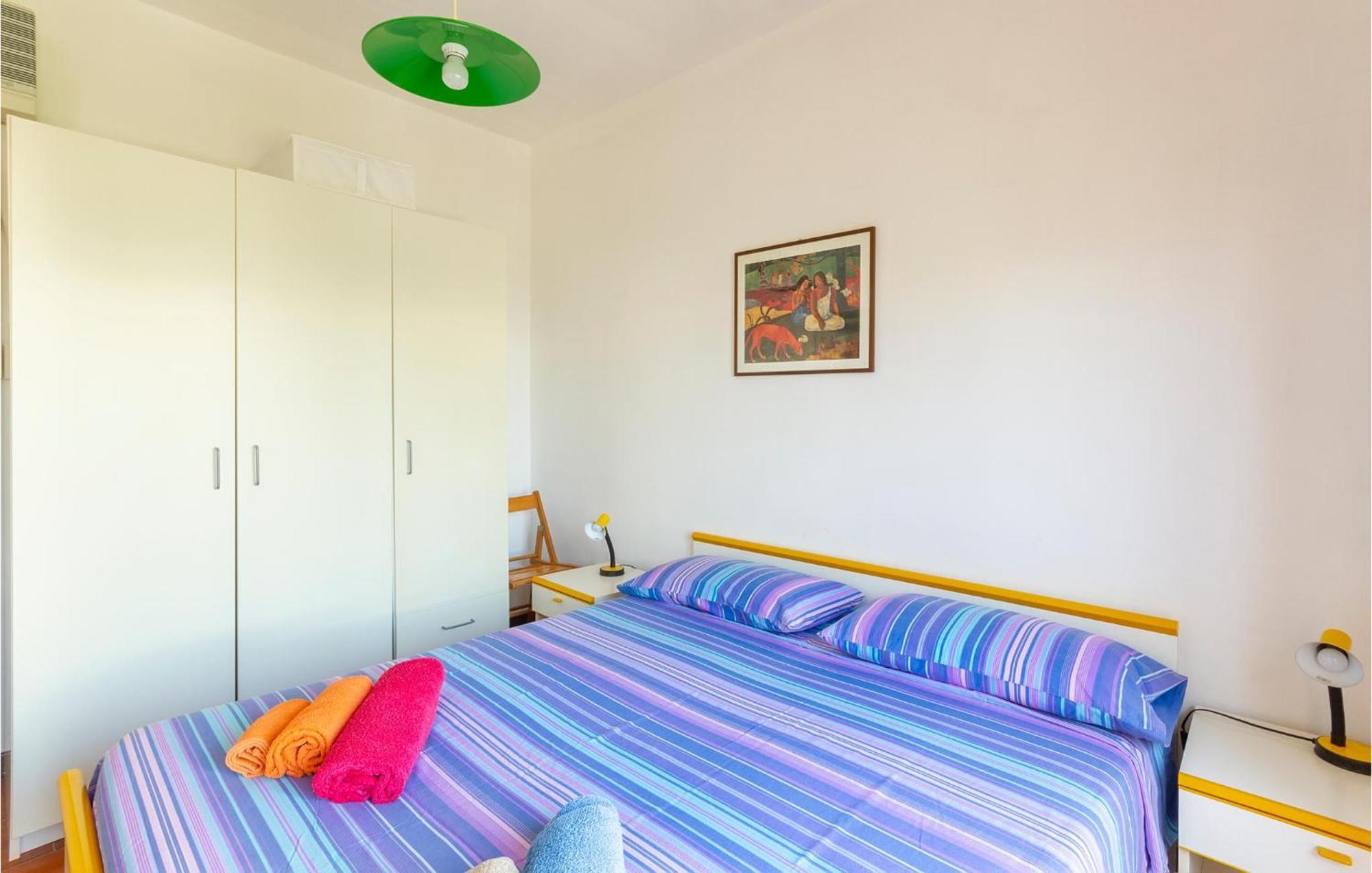 Awesome Home In Manduria With Kitchen Luaran gambar